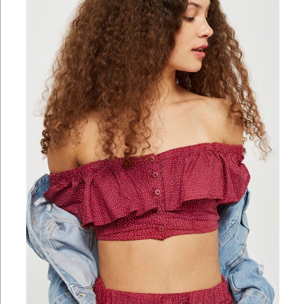 🌟HP TopShop Spot Frill off the Shoulder Crop Top